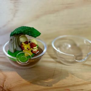 Re-Ment Pokémon Terrarium